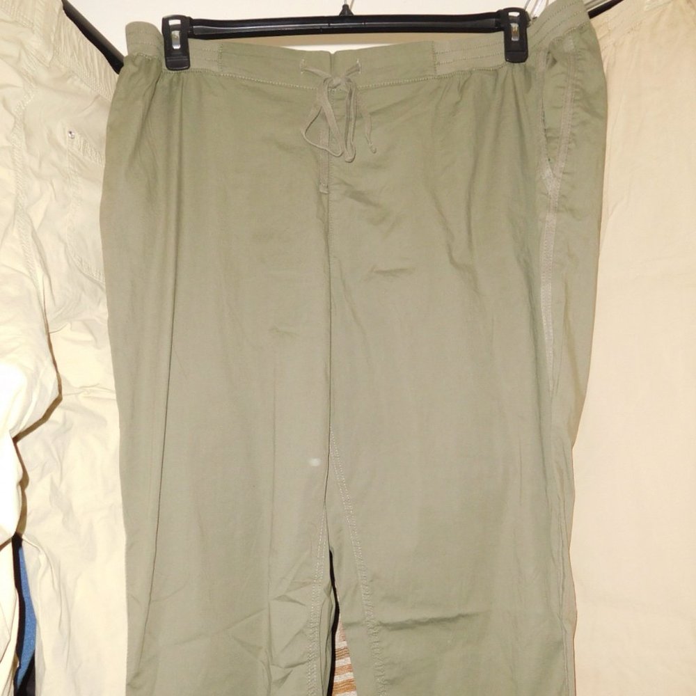 NWT 24W STYLE & CO PULL ON sheeting PANT 97% COTTON OLIVE SPRIG GREEN